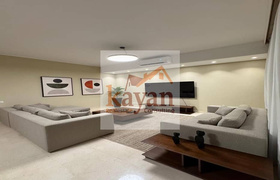 2 8abe0fa6-14fe-4e71-b43f-316424670b88. jpg