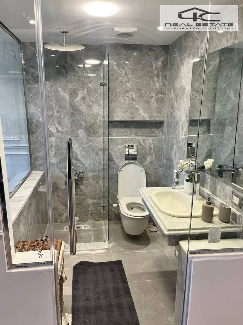 11 WhatsApp Image 2025-10-25 at 7.39. 19 PM (1). jpeg