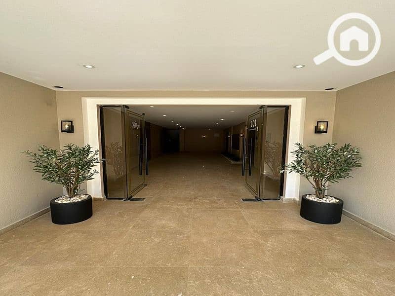 8 WhatsApp Image 2024-09-20 at 22.15. 19_f1547c1e. jpg