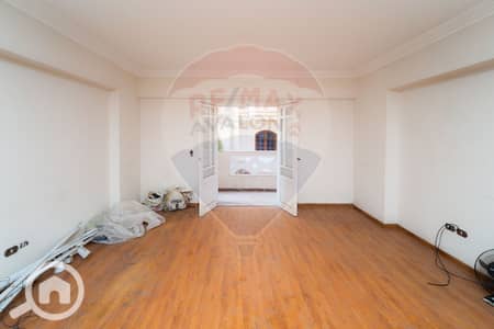 3 Bedroom Flat for Sale in Sidi Beshr, Alexandria - 1. jpg
