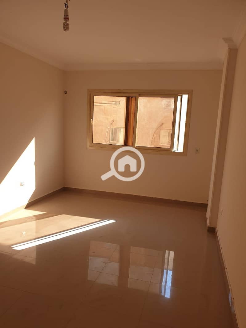 3 WhatsApp Image 2025-10-26 at 12.59. 16 AM. jpeg