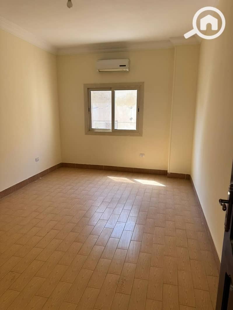 4 WhatsApp Image 2025-10-26 at 1.00. 57 AM (1). jpeg