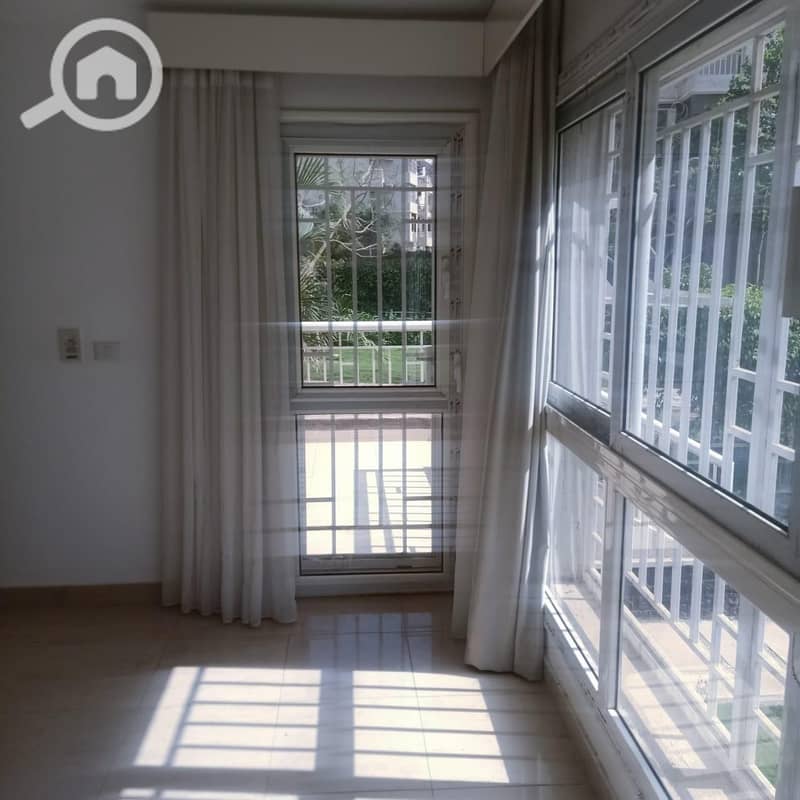 3 4ef8f50a-ad59-41e7-9abf-01988c24299e. jpeg