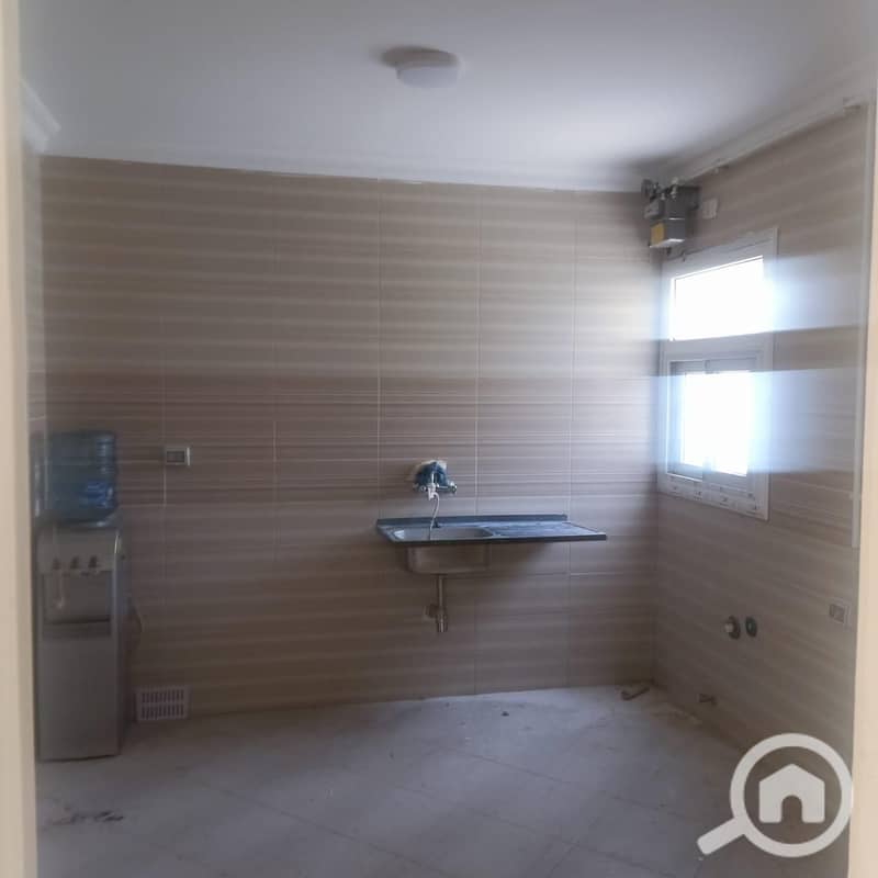 7 7331fb0b-fa0c-47f2-83ce-2ab93cb490f6. jpeg