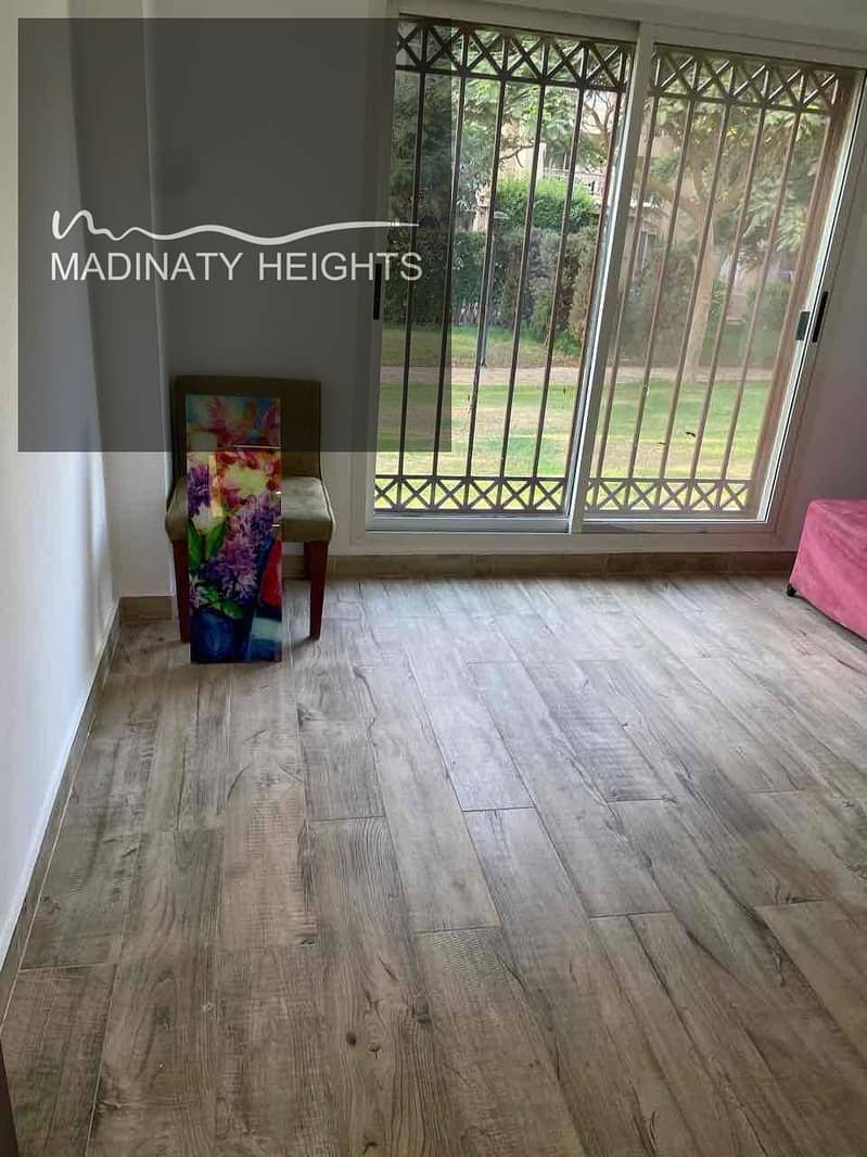 7 0d235bd4-86cf-4bbf-a25b-2e2599278fba. jpg