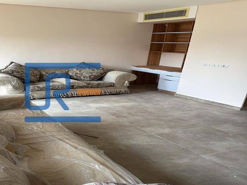 6 bbabb493-82f3-4501-9ce3-b9eb2e719b18. jpeg