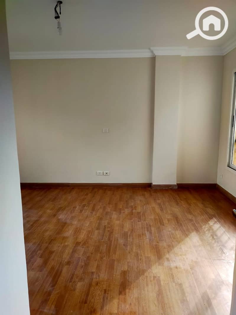 4 7fa18306-2d3a-4636-9068-ea368af35e56. jpg