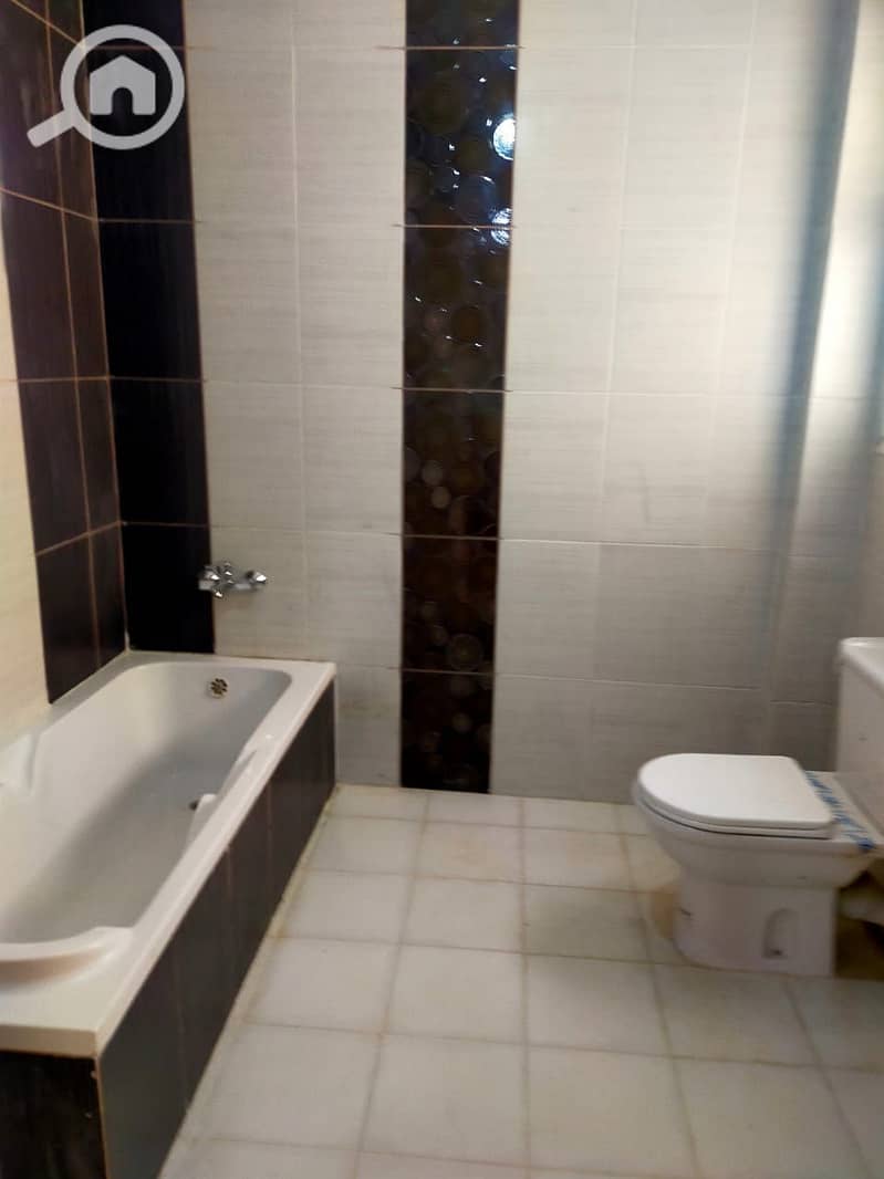 7 56d8a12f-e54f-40cf-834e-f2eee4512e3c. jpg