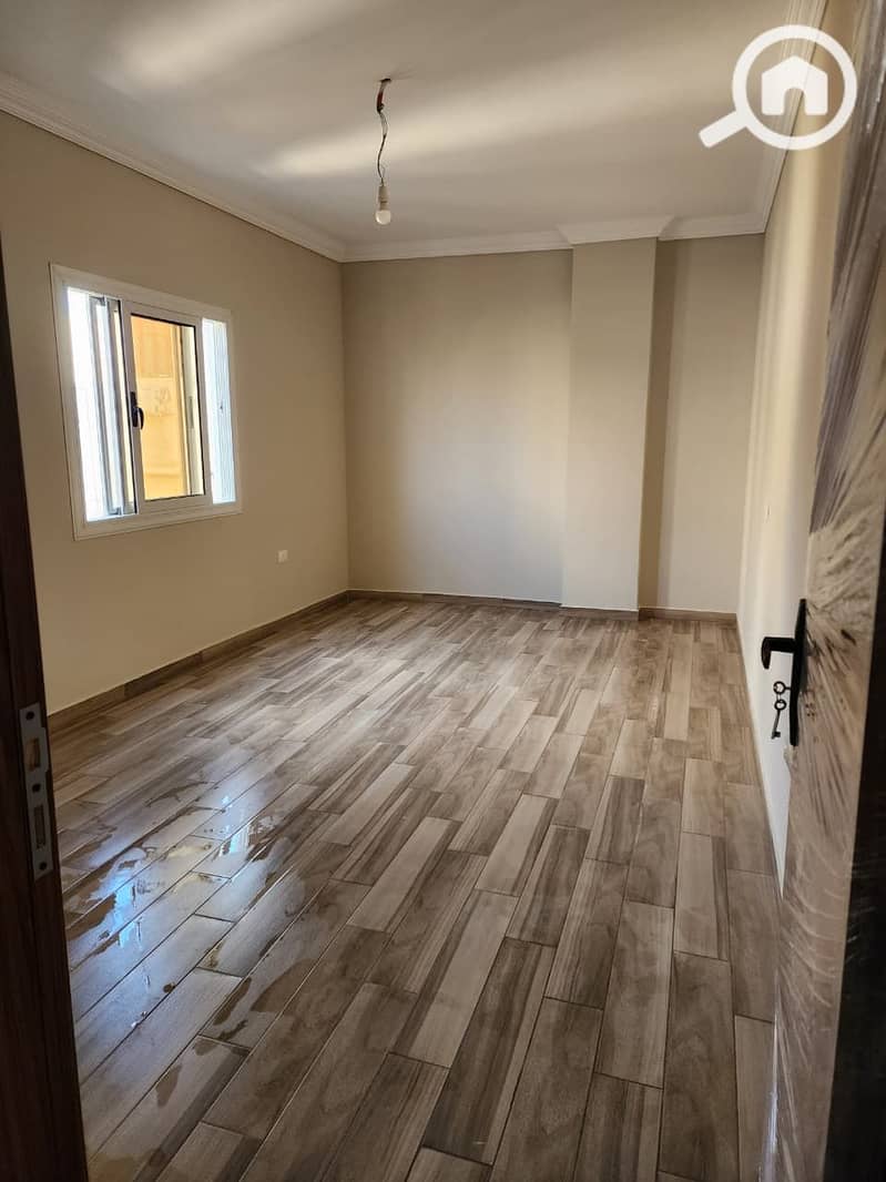 3 WhatsApp Image 2025-10-26 at 12.54. 43 AM (1). jpeg