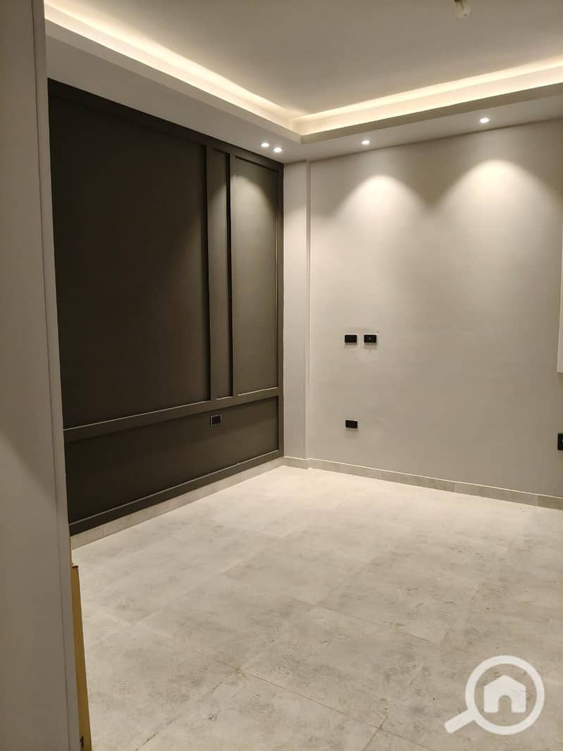 4 WhatsApp Image 2025-10-25 at 4.08. 23 PM. jpeg