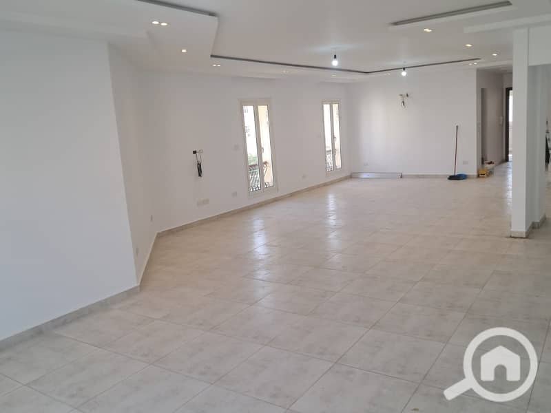 7 WhatsApp Image 2025-10-19 at 20.55. 47 (1). jpeg