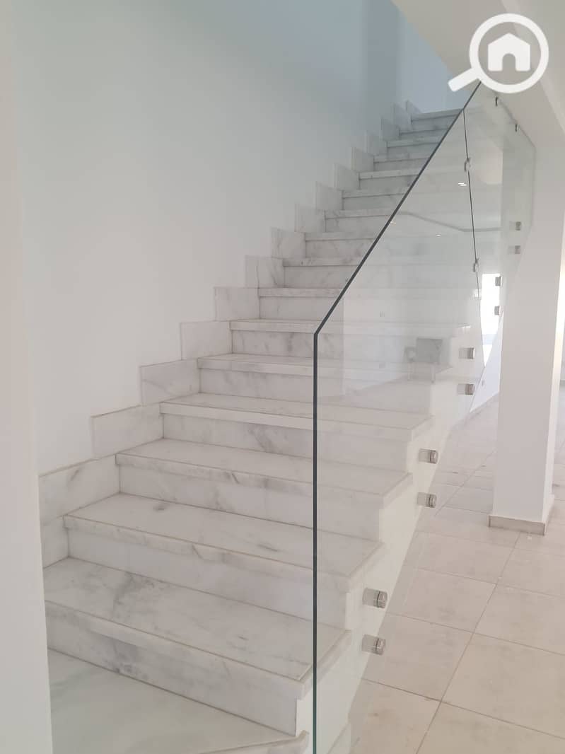 15 WhatsApp Image 2025-10-19 at 20.55. 41. jpeg