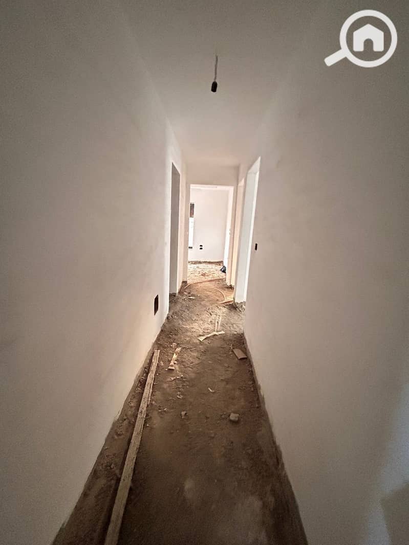 8 WhatsApp Image 2025-10-26 at 12.16. 01 PM (2). jpeg