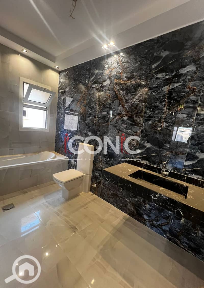 6 Untitled design (60). png