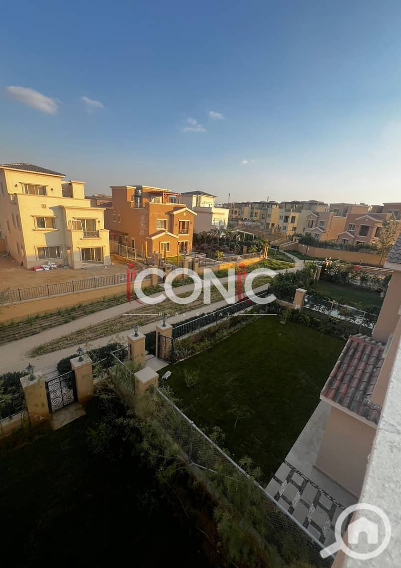 7 Untitled design (59). png