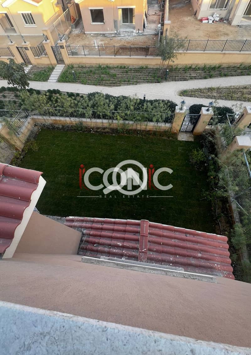 8 Untitled design (58). png