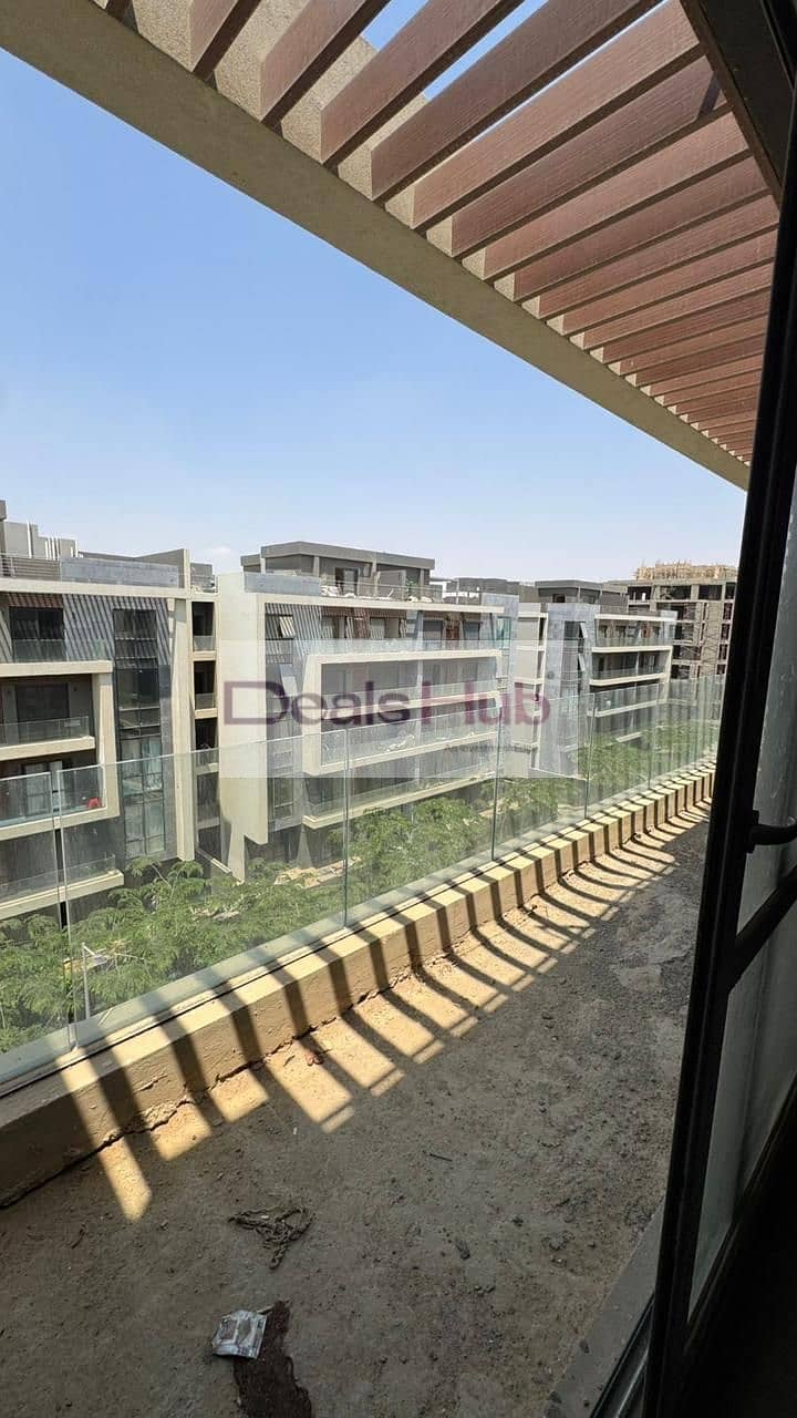 4 1c1c52c7-00f9-452c-bdff-7be25772e221. jpg