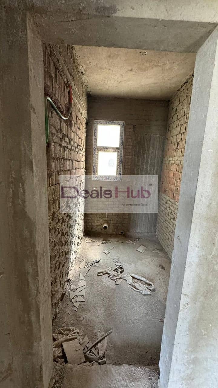 15 e29b2c2e-d01f-493c-890e-af0a75b4777b. jpg