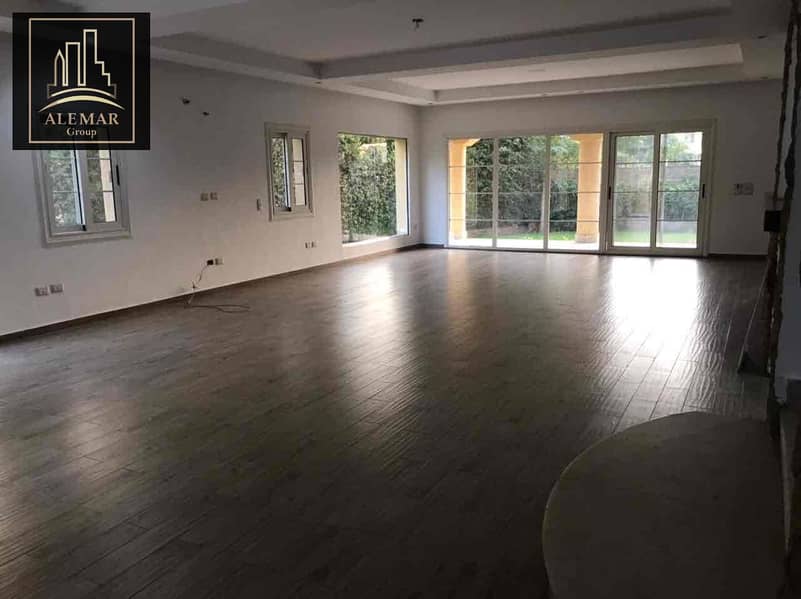 8 6df33513-11c2-42b5-86b1-474b200f3162. jpg