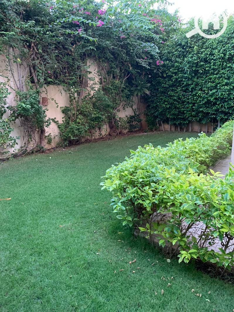 10 WhatsApp Image 2025-10-19 at 3.43. 28 PM. jpeg