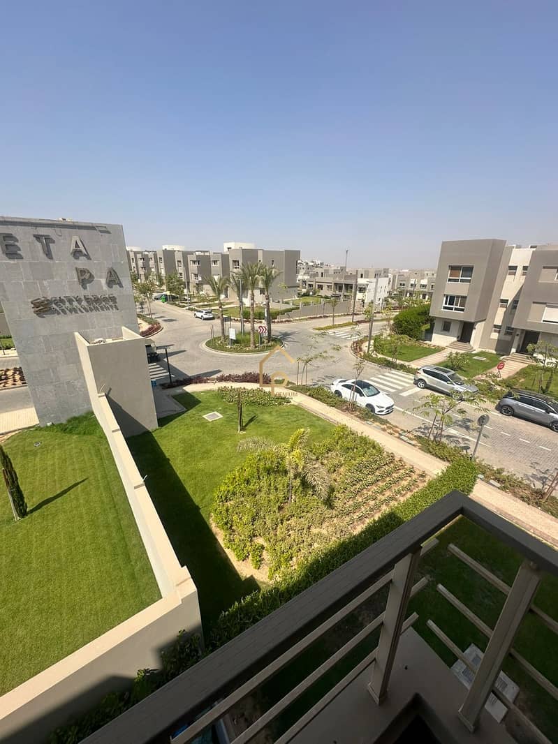 3 WhatsApp Image 2025-10-25 at 12.32. 04 PM. jpeg