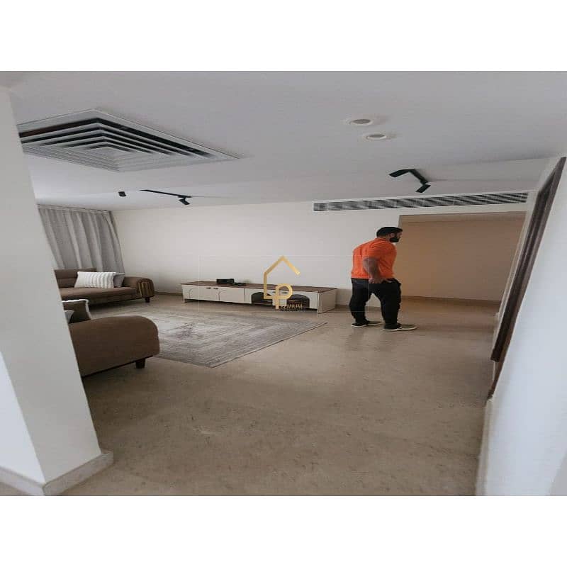 5 WhatsApp Image 2025-03-16 at 11.35. 21 PM. jpg