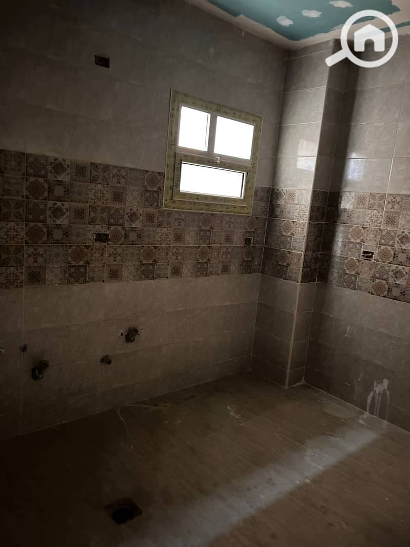 5 WhatsApp Image 2025-10-26 at 12.40. 30 PM (1). jpeg