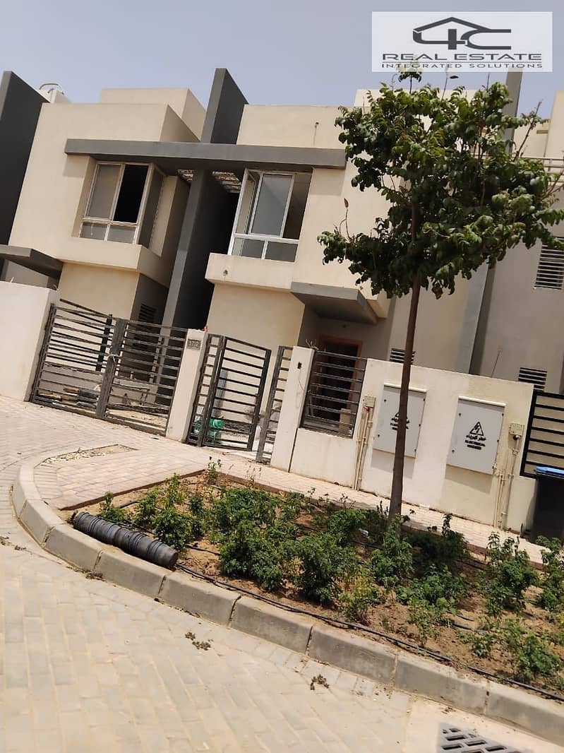 8 WhatsApp Image 2025-06-04 at 1.41. 21 PM (2). jpeg