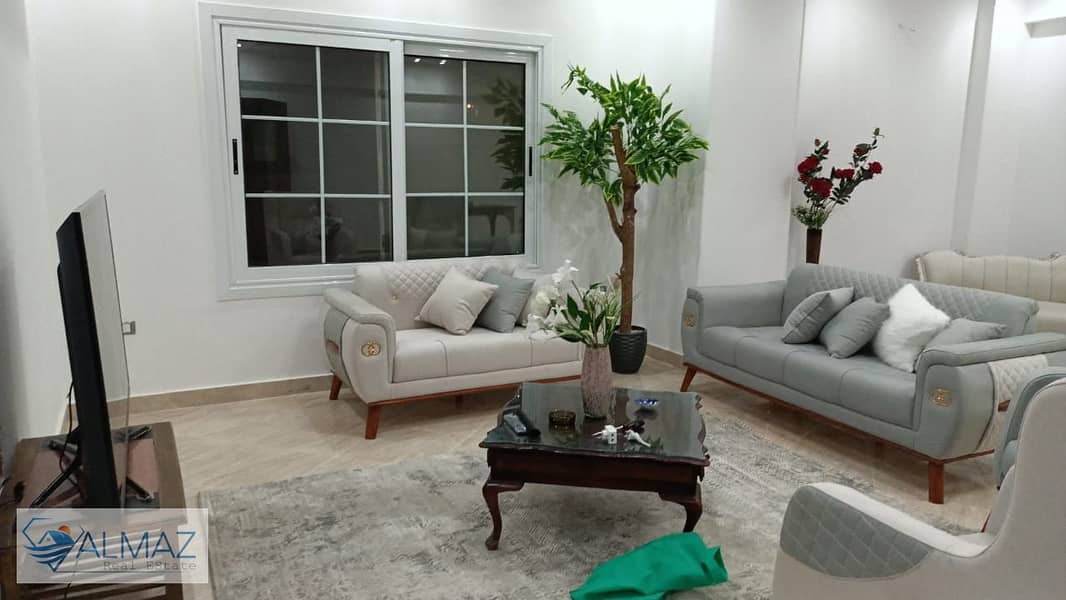 25 WhatsApp Image 2025-10-26 at 11.27. 44 AM. jpeg