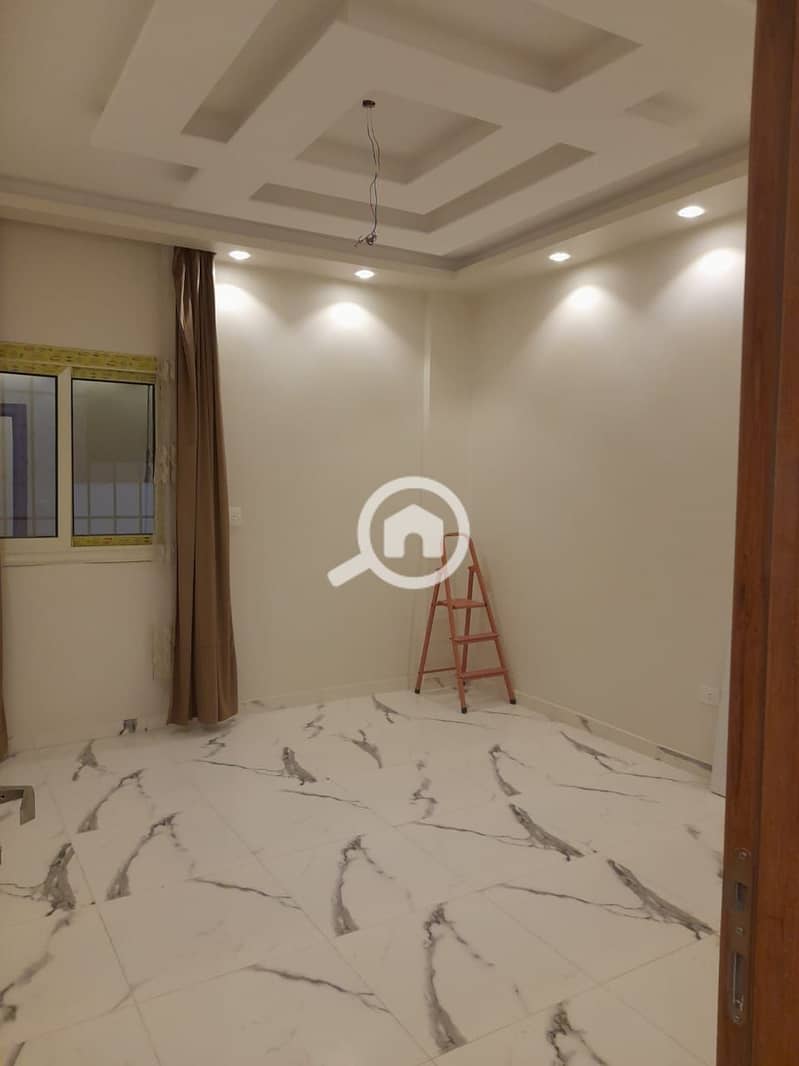 4 WhatsApp Image 2025-10-19 at 4.04. 37 PM (2). jpeg