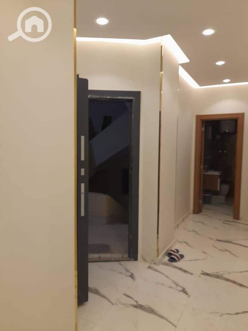 6 WhatsApp Image 2025-10-19 at 4.04. 37 PM. jpeg