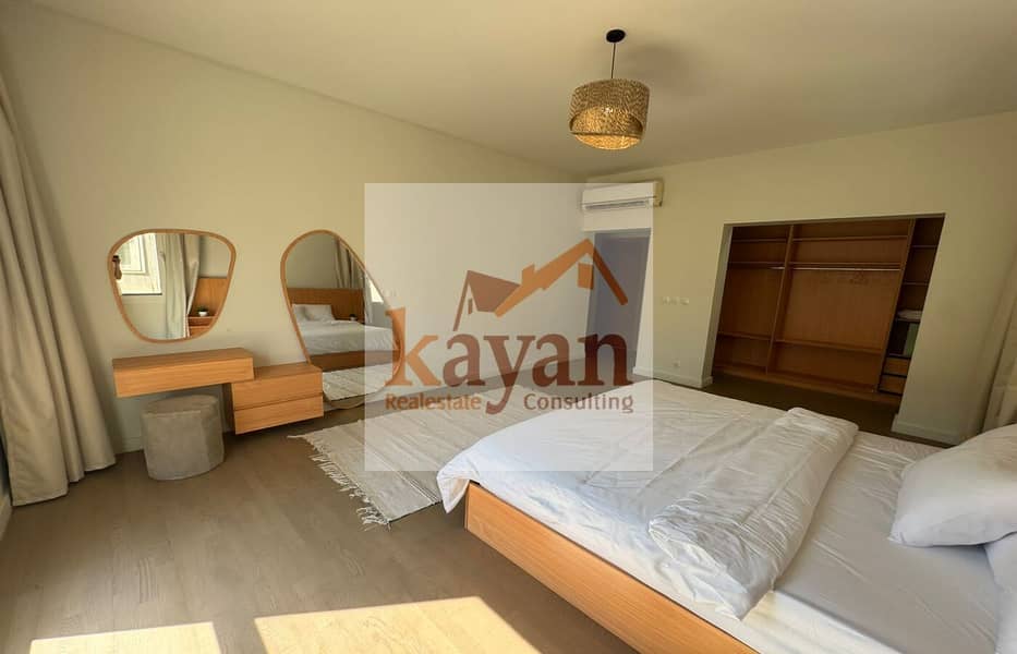 9 f661bc29-e450-49b1-b7a1-85b75b345aff. jpg