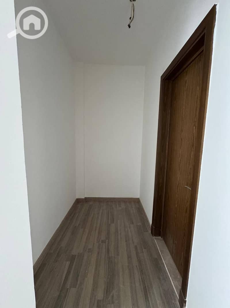 11 536275224_1481344552942855_1283760740577354164_n. jpg