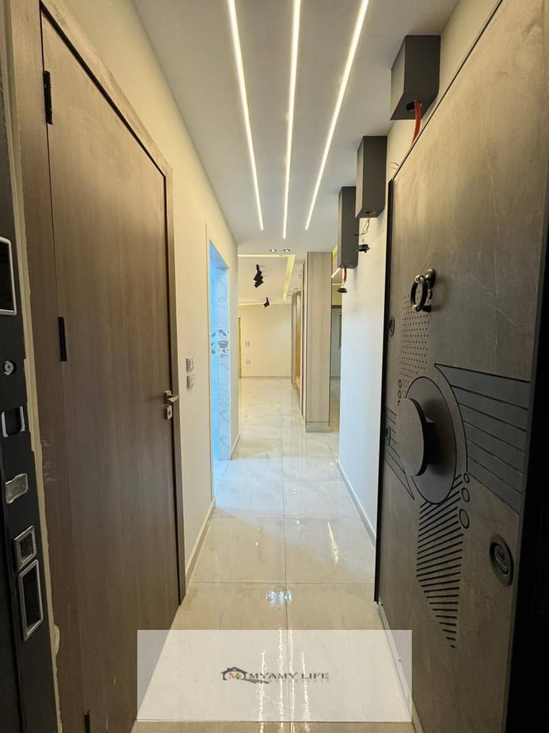 7 WhatsApp Image 2025-10-26 at 10.54. 44 AM (2). jpeg