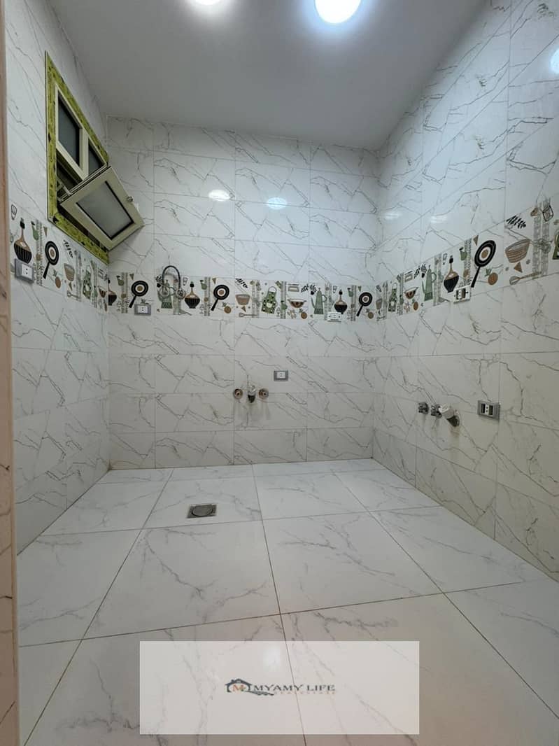 10 WhatsApp Image 2025-10-26 at 10.54. 45 AM. jpeg