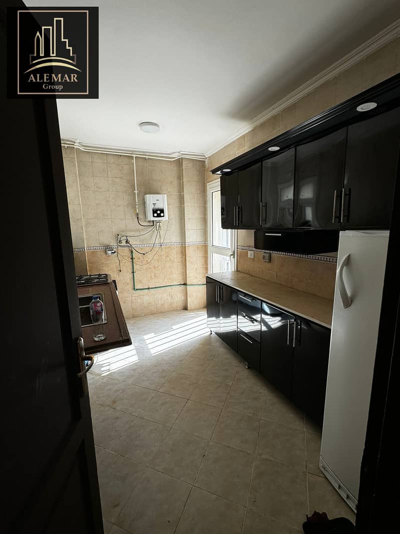 7 80647872-b209-477c-8925-f504b4bf7dc9. jpg