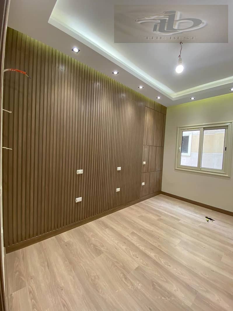 2 f72b96c2-3748-44d5-9438-520bb8b0cb43. jpeg