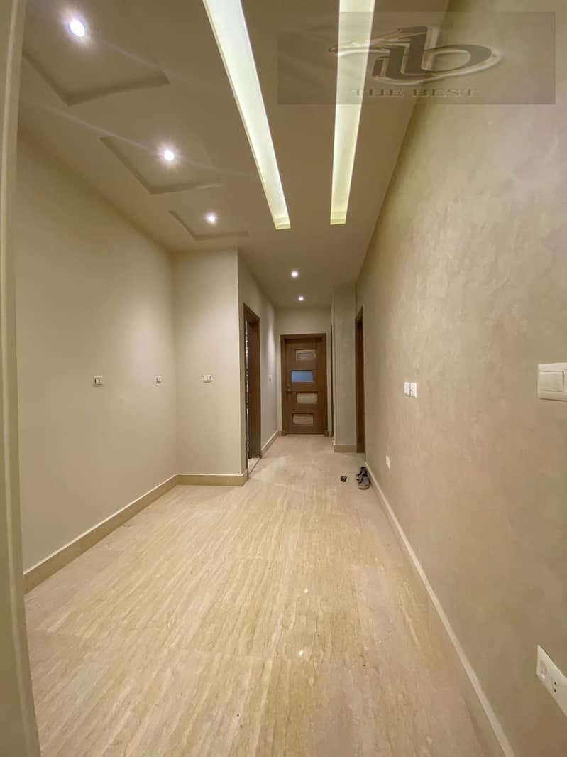 4 ab986a7d-1723-445b-a9d5-5aeac20e3cb5. jpeg