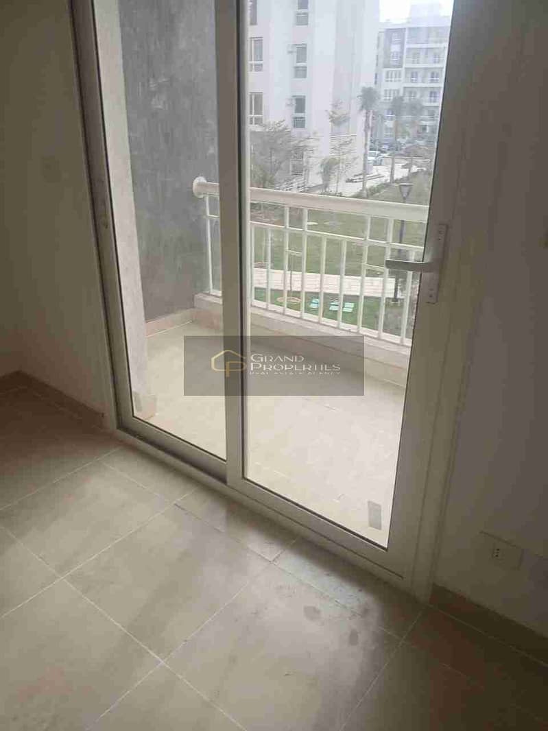 1000228907. jpg 1000228907. jpg