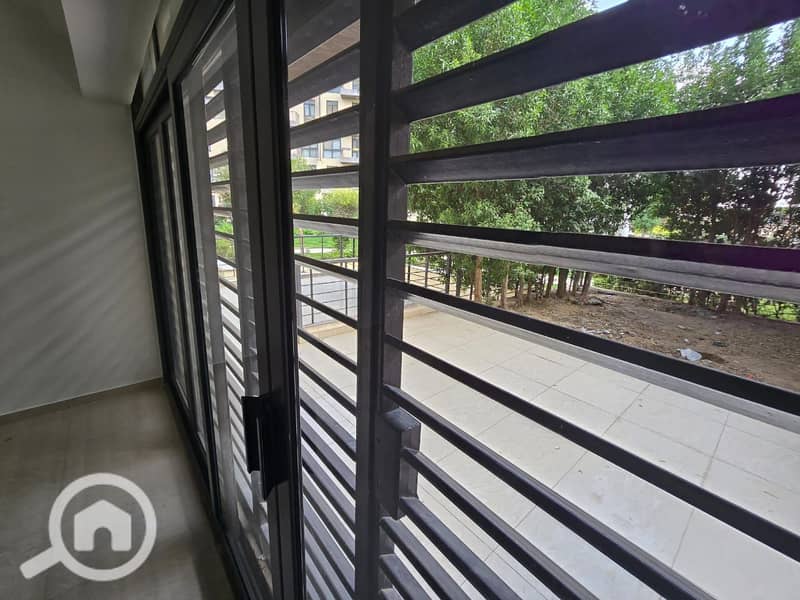 8 011da29c-ed7f-4490-a1ff-9e481327b553. jpeg