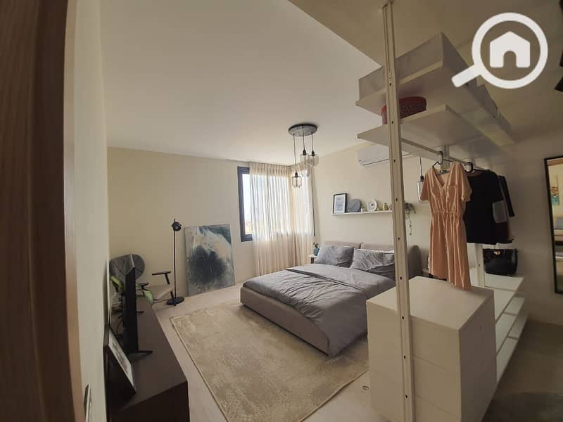 2 4eda73a2-ff23-4bdf-ba8b-c1a379dbb742. jpg