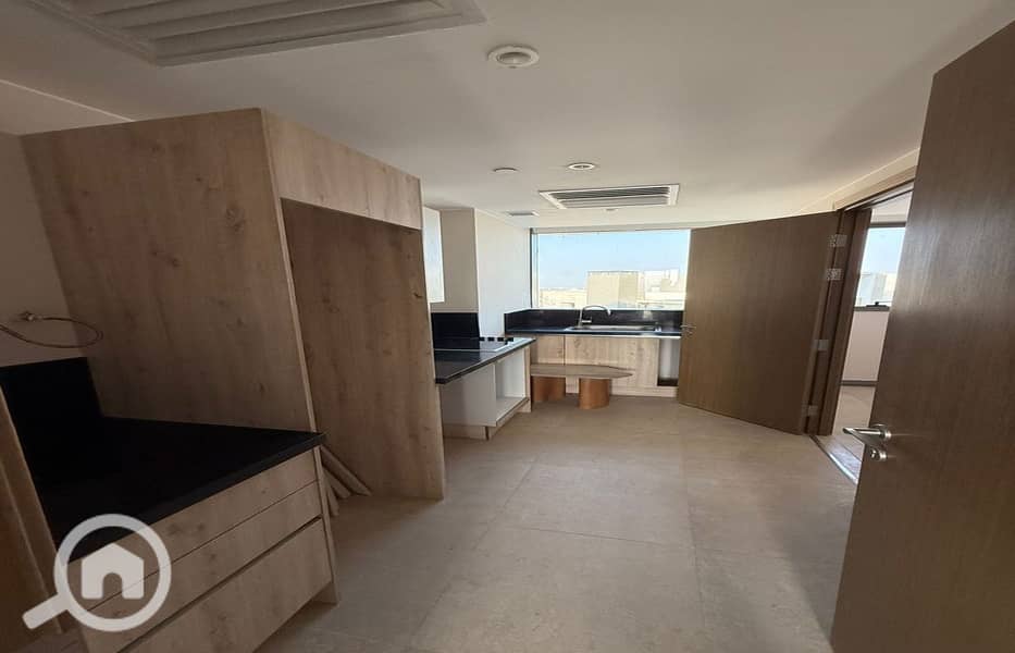 5 WhatsApp Image 2025-05-26 at 12.33. 59_919272da_1400x900. jpg