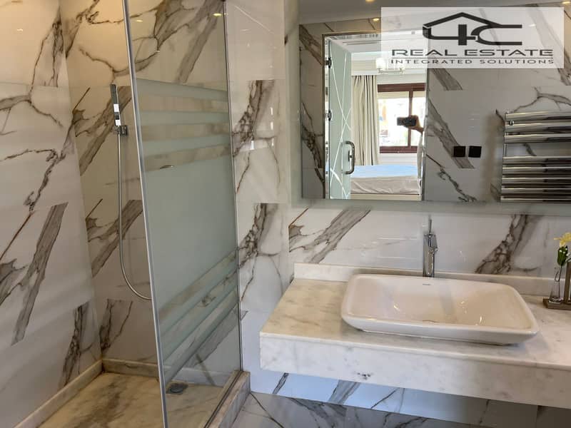 14 WhatsApp Image 2025-10-26 at 3.52. 25 AM (3). jpeg