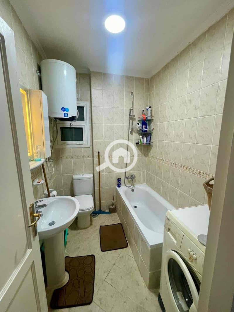 3 b7d067cb-0b11-4e84-8862-7185afa448c9. jpg