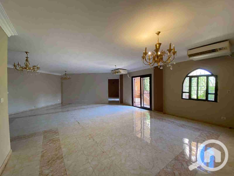 1000408918. jpg 1000408918. jpg