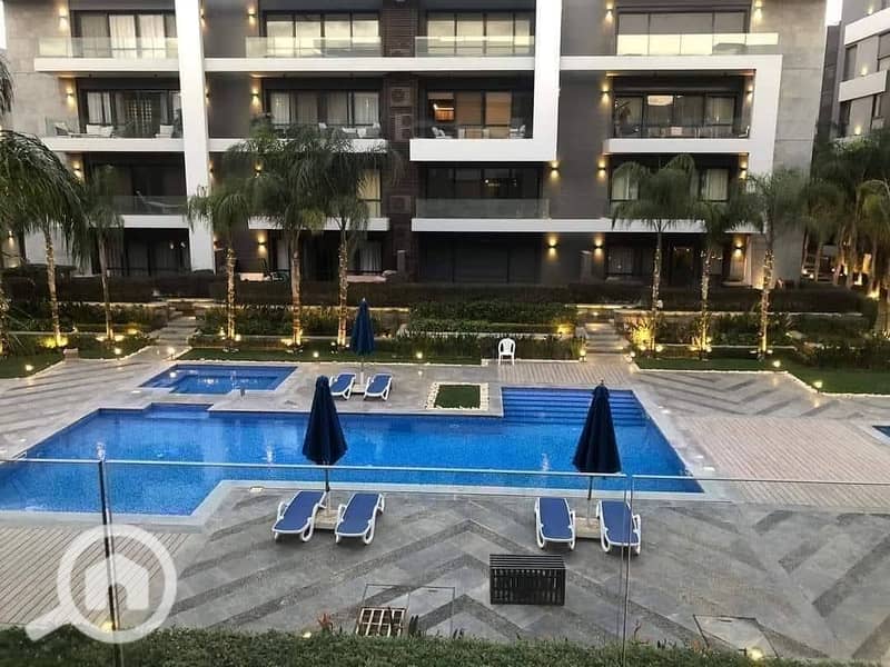 11 512721373_731943772542658_8580572601951321736_n. jpg