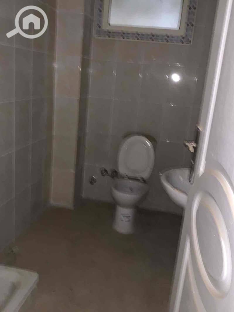 14 9865f152-3b2c-4d5b-ae13-82f9865bae72. jpg