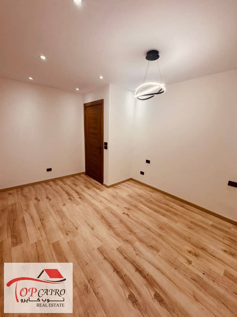 4 WhatsApp Image 2025-10-26 at 2.36. 59 PM. jpeg