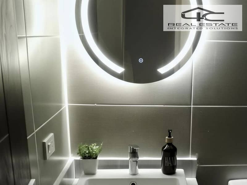 5 WhatsApp Image 2025-10-26 at 12.45. 27 PM. jpeg