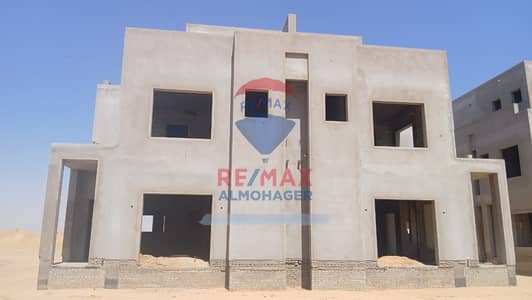 توين هاوس 6 غرف نوم للبيع في الشيخ زايد، الجيزة - WhatsApp Image 2025-10-26 at 14.36. 44_061f900d. jpg